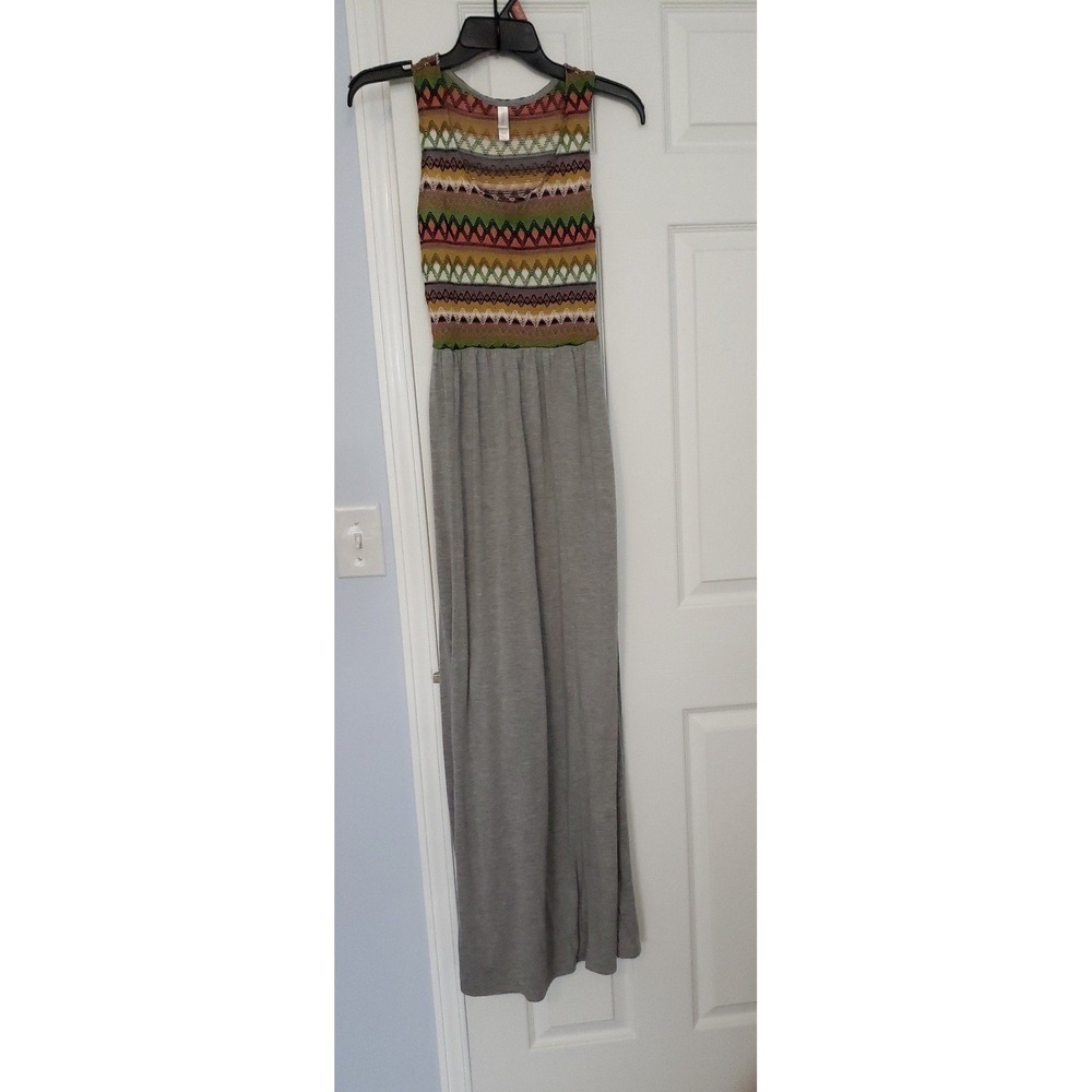 Xhilaration Womans Maxi Dress Size Medium